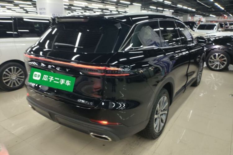 Used Chery Tiggo 8 L 2025 Model 2.0T Two-Wheel Drive Changhong Edition—5 Seaters