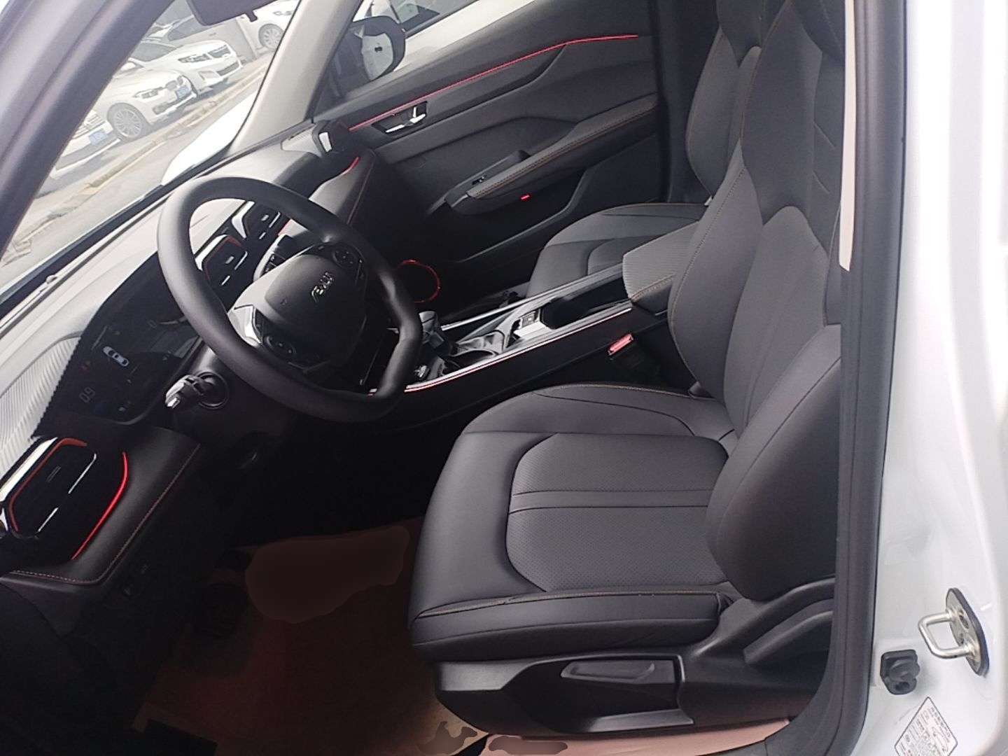 Dongfeng Aeolus Yixuan 2024 1.5L Automatic JingSu Edition — снимка 17