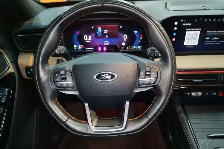 Used Ford Explorer 2024 2.3T EcoBoost Kunlun Peak Edition 7-Seater
