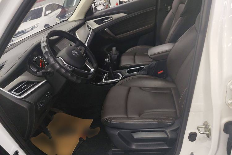 Used CHANGAN CS35PLUS 2018 1.6L Manual Changlian Edition China V Standard
