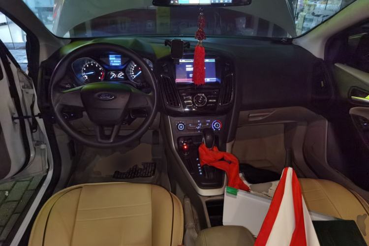 Used Ford Focus 2015 Sedan 1.6L Automatic Comfort Model