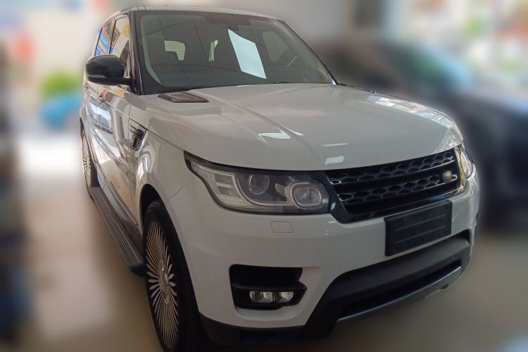 Used Land Rover Range Sport 2016 3.0 SC V6 HSE DYNAMIC Front Right 45 Deg