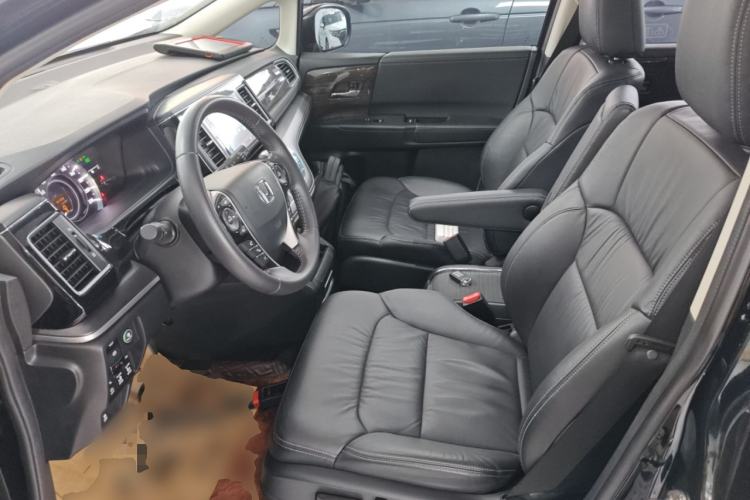 Used Honda Elysion 2016 2.4L Luxury Edition Left Front Seat