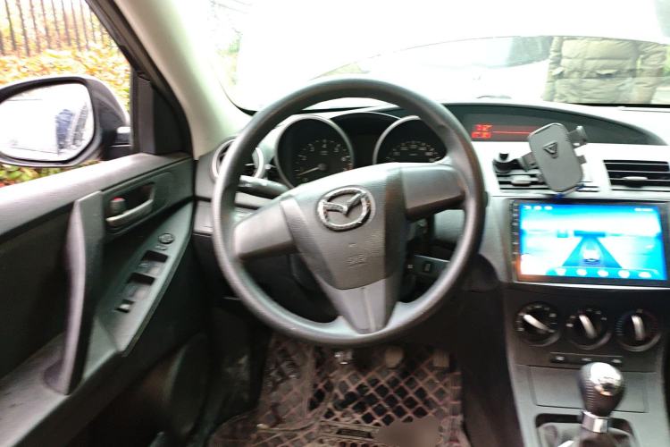 Used Mazda 3 2012 Hatchback 1.6L Manual Comfort Model
