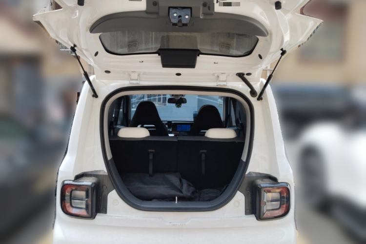 Used Geely Galaxy Panda 2025 210 km – Yuanqi Bear
