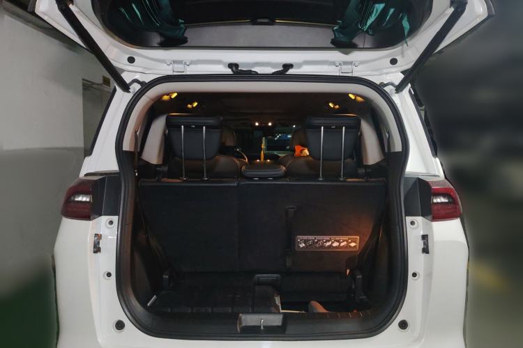 Used GAC Trumpchi M6 2023 PRO 270T DCT Luxury Edition Trunk