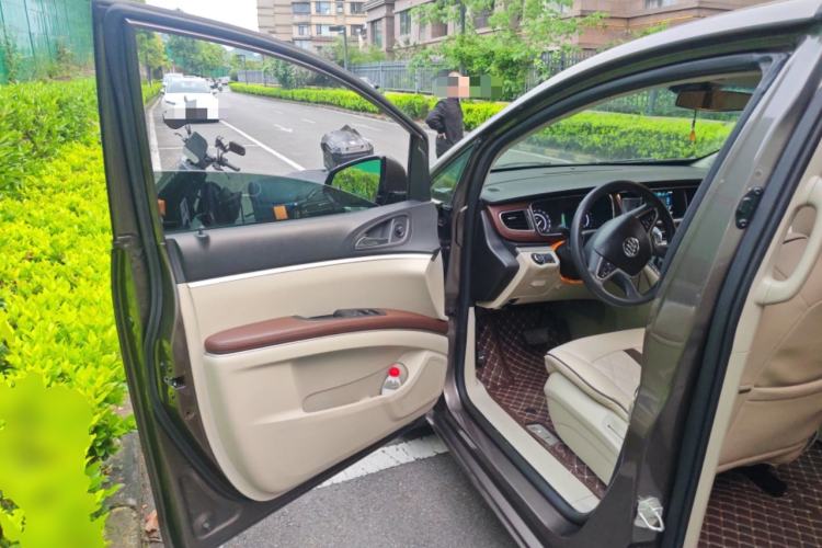 Used Buick GL8 2017 25S Comfort Version China V Standard
