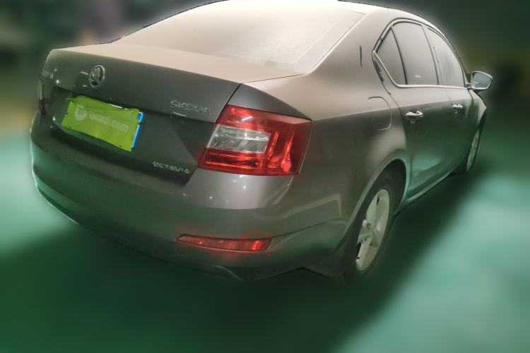 Used Skoda Octavia 2015 1.6L Automatic Yijie Edition
