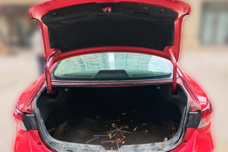 Used Mazda Atenza 2014 2.0L Blue Sky Luxury Edition
