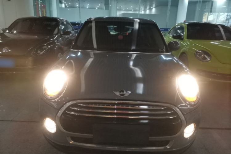 Used MINI 2015 1.5T COOPER Fun Five-Door Edition
