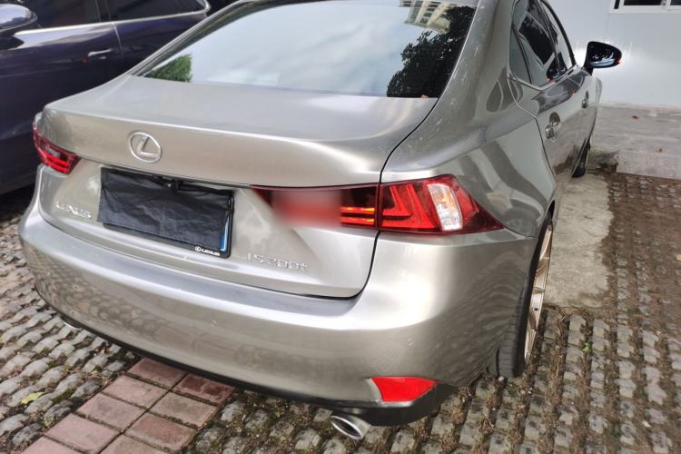 Used Lexus IS 2015 200t F SPORT