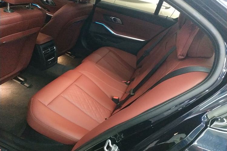 Used BMW i3 2024 eDrive 40 L Midnight Edition Left Rear Seat