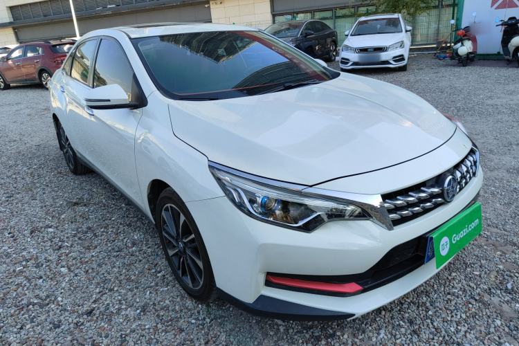 Used Venucia D60 2018 1.6L CVT Smart Connect Luxury Edition