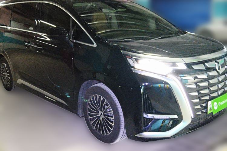 Used Denza D9 2024 DM-i 1050 Luxury Model