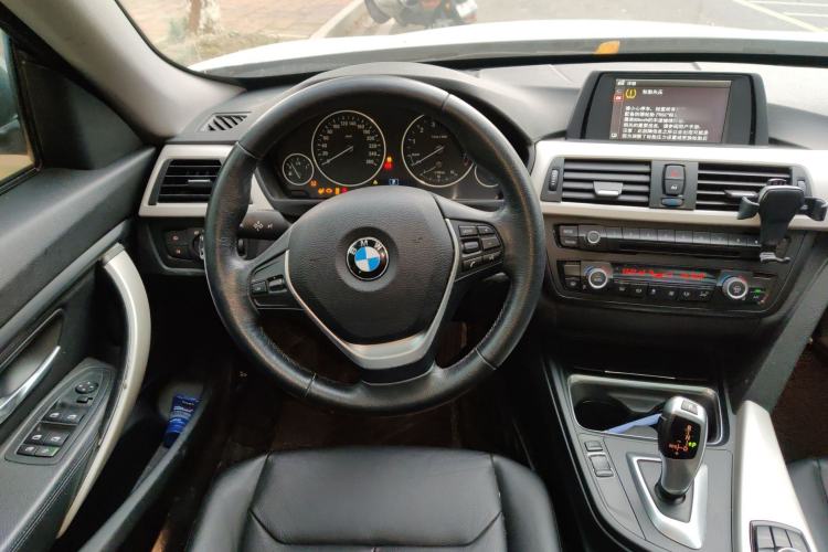 Used BMW 3 Series GT 2013 320i Leading Model Steering Wheel