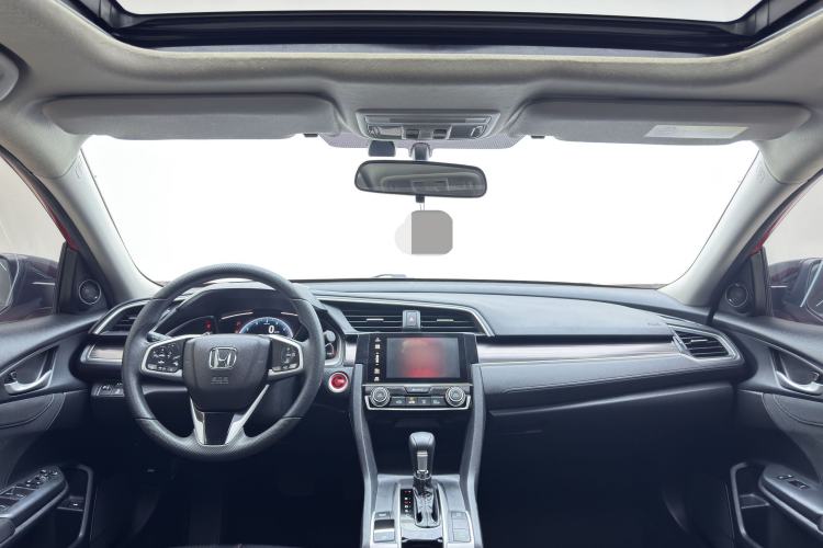 Used Honda Civic 2019 220TURBO CVT Dynamic Edition China VI Interior 1