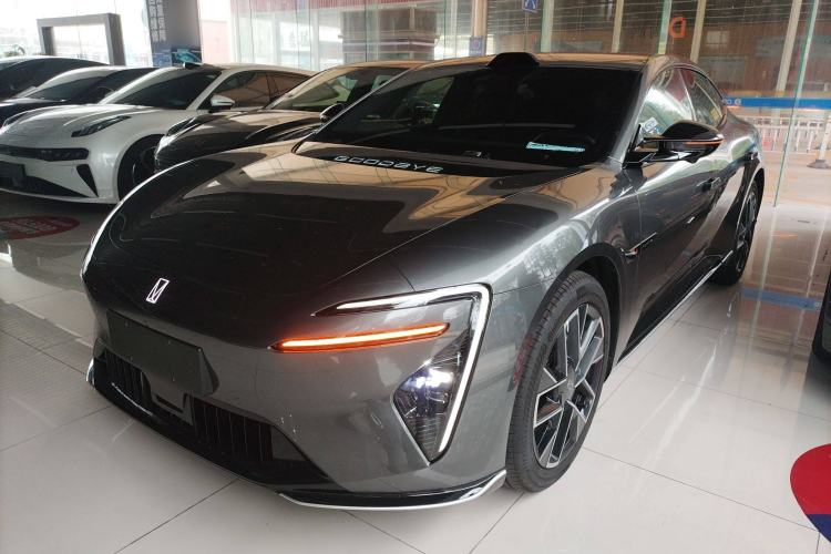 Used Avatr 06 2025 Ultra Pure Electric Edition