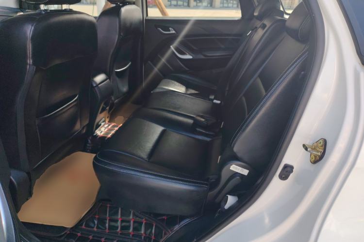 Used JMC Yusheng S350 2016 2.0T Automatic All-Wheel Drive Gasoline Luxury Version with Sunroof 5 Seats