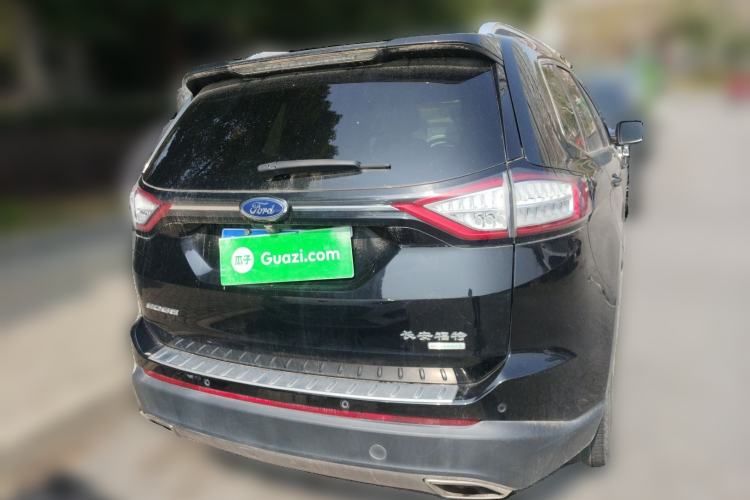 Used Ford Edge 2016 EcoBoost 245 Two-Wheel-Drive Titanium 7-Seater
