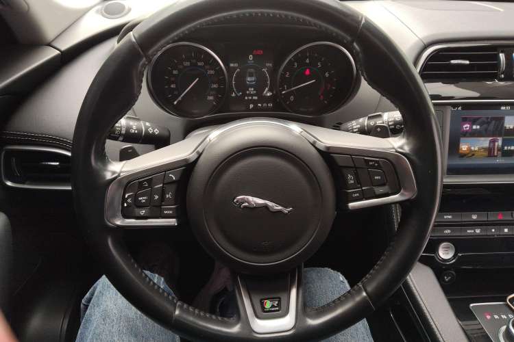 Used Jaguar F-PACE 2016 3.0 SC Four-Wheel Drive R-Sport Sport Edition