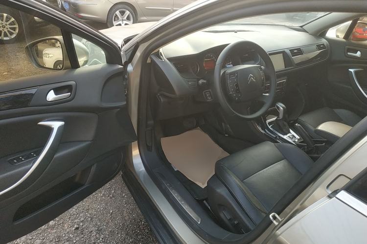 Used Citroen C5 2014 2.0L Automatic Luxury Edition