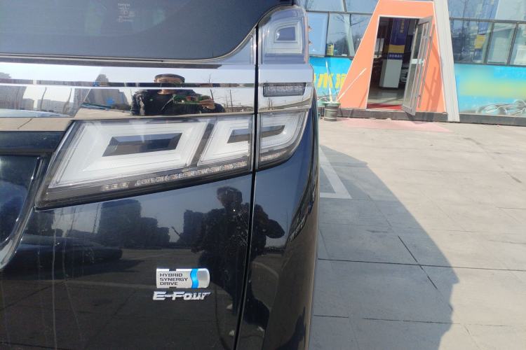 Used Toyota Vellfire 2020 Dual-Engine 2.5L HV Luxury Edition