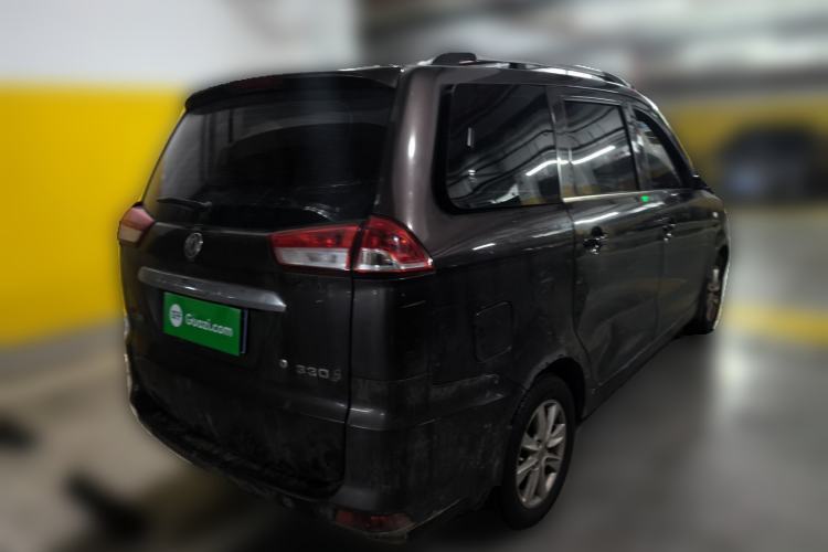 Used Dongfeng Fengon 330 2018 1.5L 330S Premium Edition China V DK15
