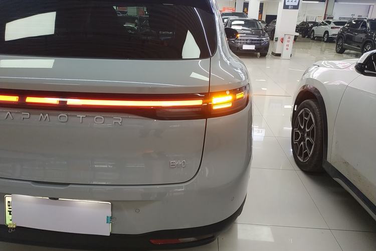 Used Leapmotor B10 2025 600 LiDAR Version Right Rear Taillight