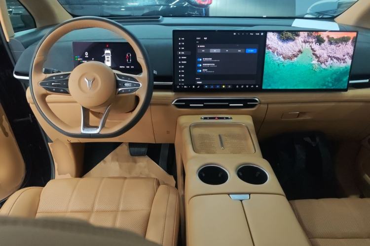 Used VOYAH Dream 2025 PHEV Four-Wheel-Drive Flagship Kunpeng Edition