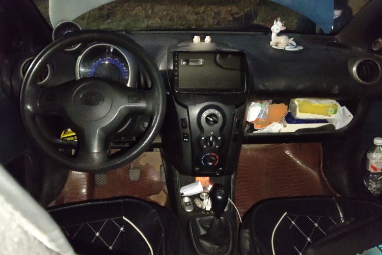 Used BYD F0 2011 Shangku Edition 1.0L XuanKu Model
