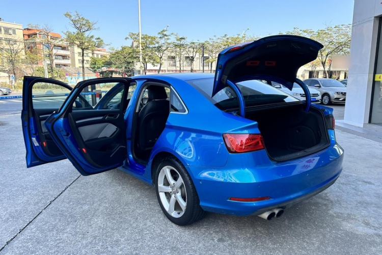 Used Audi A3 2016 Limousine 40 TFSI Luxury Model