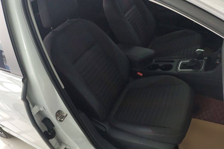 Used Volkswagen Lavida 2023 300TSI DSG Starry Full-Comfort Edition