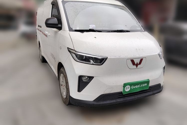 Used Wuling Yangguang 2024 300km Comfort Version with Sealed Windows 60kW