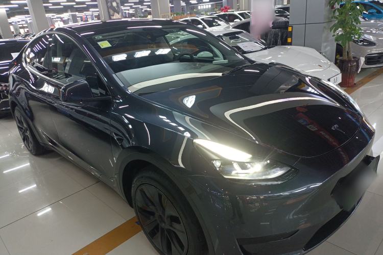 Used Tesla Model Y 2024 Rear-Wheel-Drive Version
