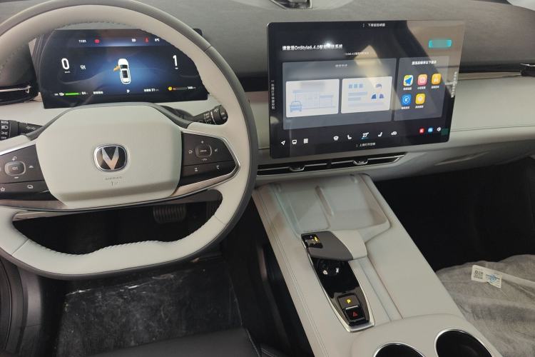 Used Changan UNI-Z New Energy 2025 Model, Smart New Blue Whale 125km Battleship+ Version
