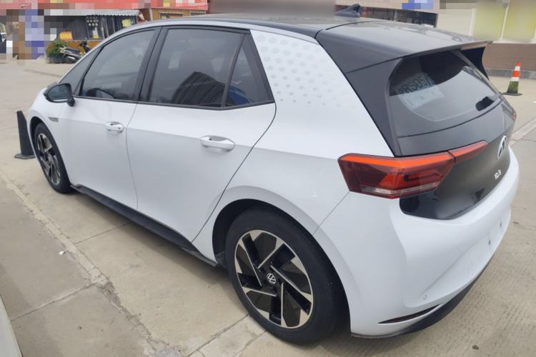 Used Volkswagen ID.3 2023 Upgraded Model Pure Intelligent Enjoyment Version Exterior 2