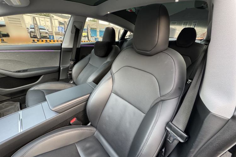 Used Tesla Model 3 2023 Rear-Wheel-Drive Version
