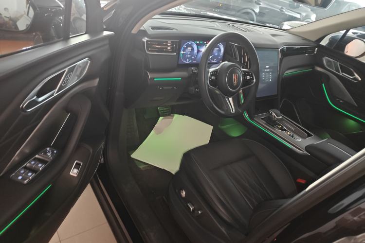 Used Hongqi HS7 PHEV 2024 2.0T PHEV Four-Wheel Drive Flagship Edition 6 Seats
