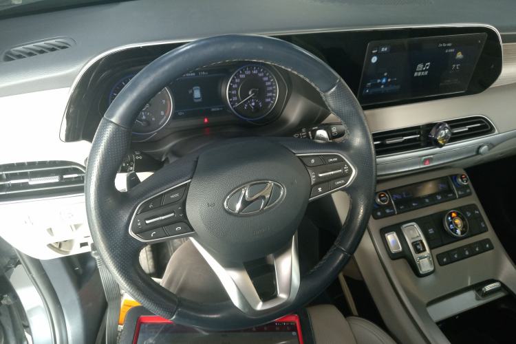 Used Hyundai Palisade 2021 3.5L Automatic 4x4 GLS
