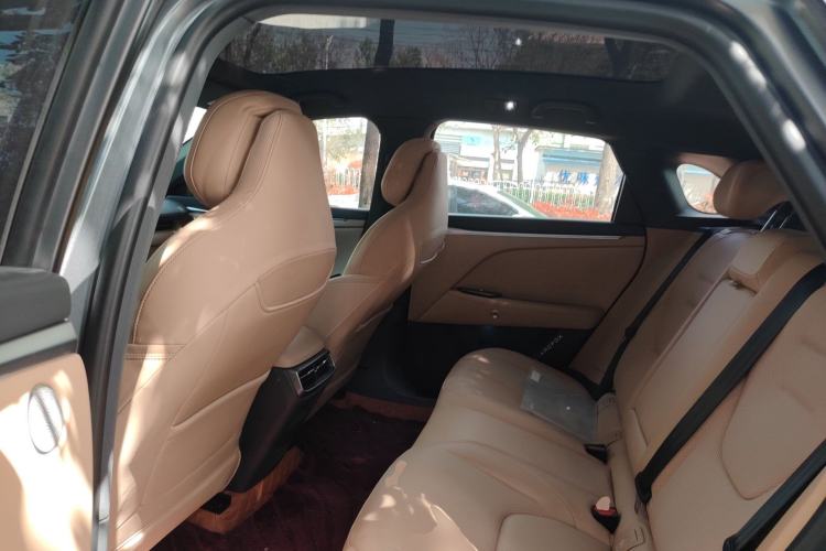 Used ARCFOX Alpha T5 2025 520 MAX Left Rear Seat