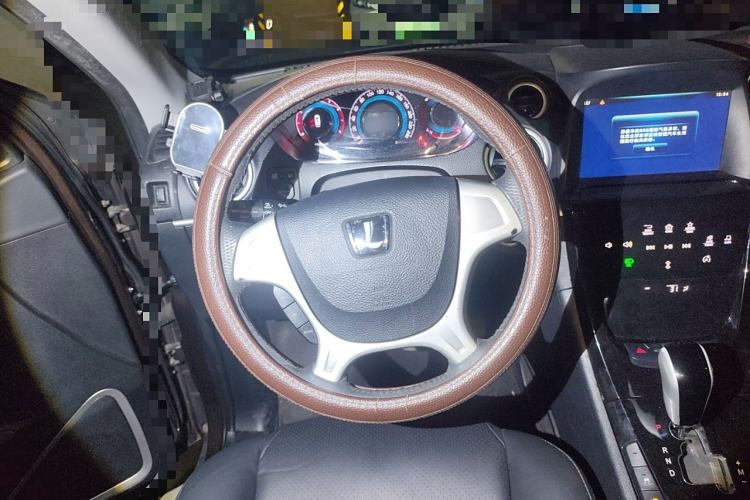 Used Luxgen Great 7 SUV 2016 2.2T Two-Wheel Drive ZhiZun Version