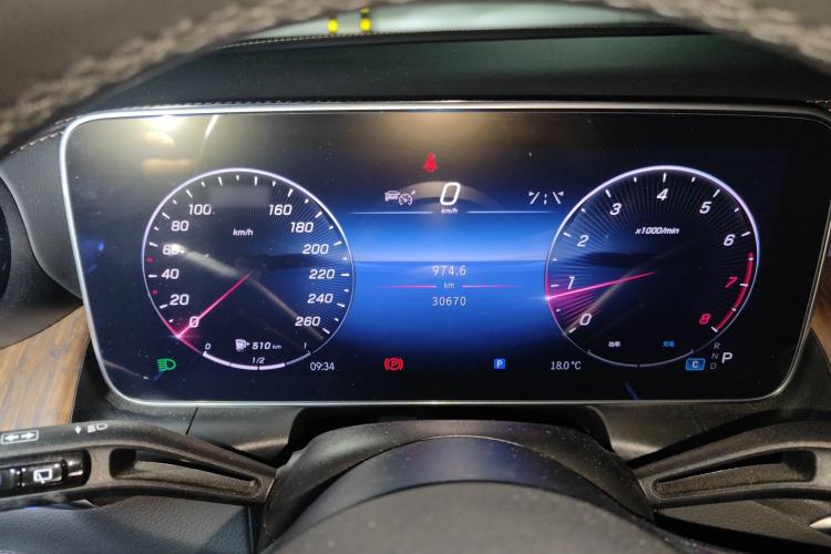 Used Mercedes-Benz GLC 2023 Refreshed GLC 300 L 4MATIC Dynamic Version 7-Seater Instrument Cluster