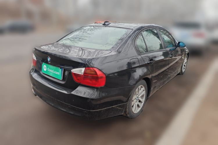 Used BMW 3 Series 2005 320i Fashion Model

