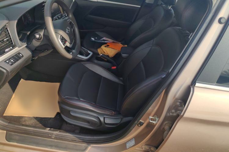 Used Hyundai Elantra (6th Generation / Lingdong) 2016 1.6L Automatic ZhiXuan · Youth Edition Left Front Seat