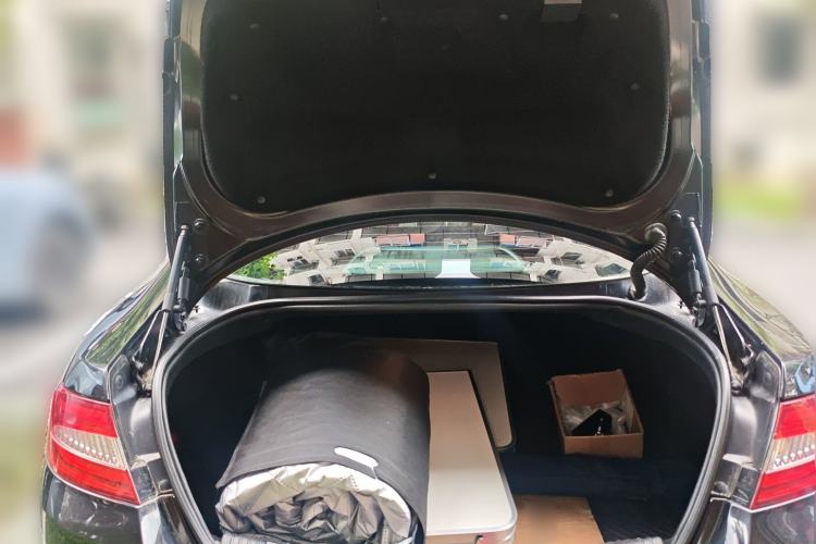 Used Jaguar XF 2014 XF 2.0T Luxury Edition Trunk