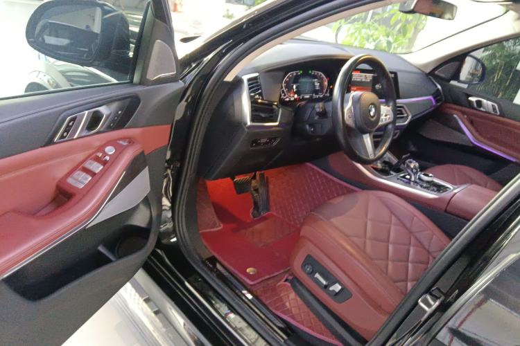 Used BMW X5 2022 Restyled xDrive 30Li Luxury Version M Sport Package
