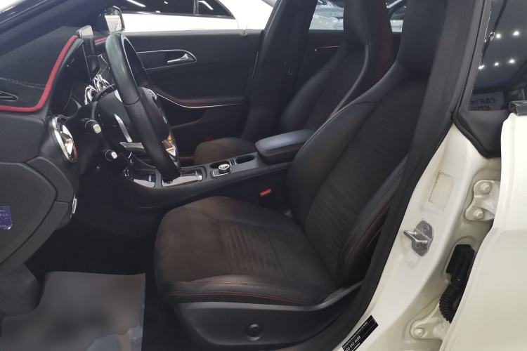 Used Mercedes-Benz CLA 2015 CLA 220 4MATIC
