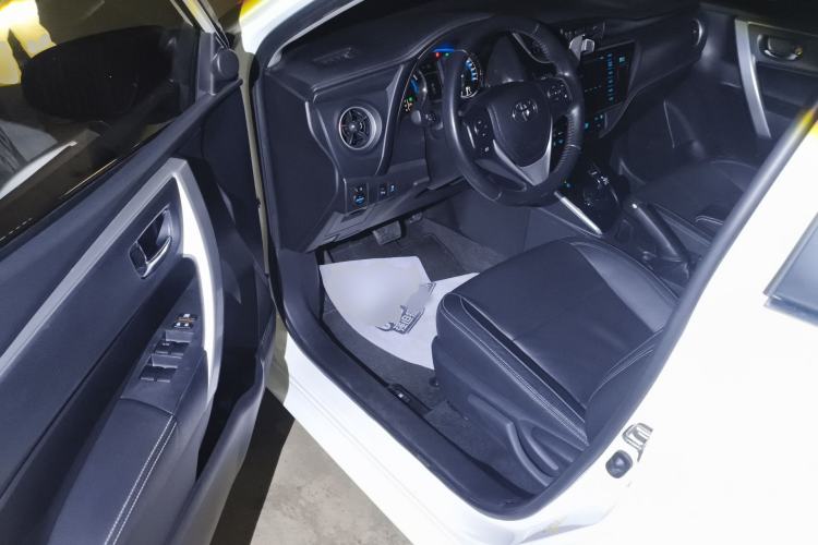 Used Toyota Corolla 2017 Revised Dual-Engine 1.8L E-CVT Elite Edition
