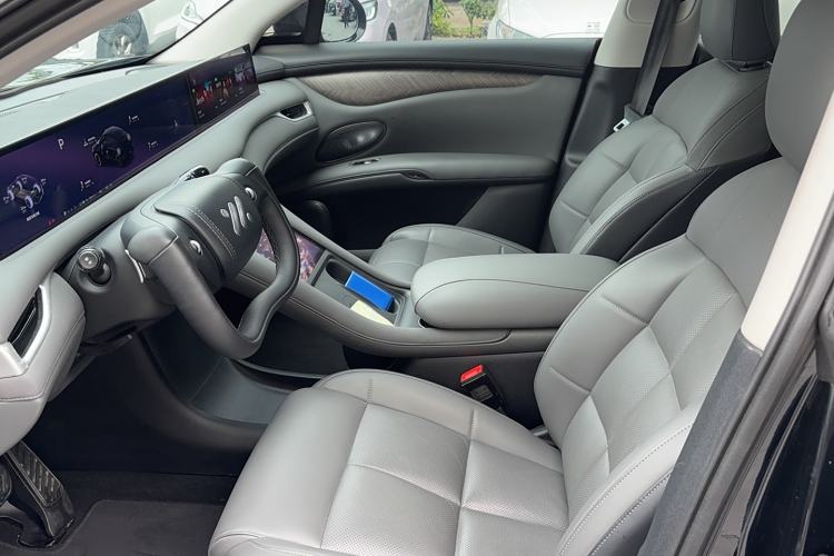 Used IM LS6 2025 Ultra-Powerful Lingxi Intelligent Enjoyment Edition
