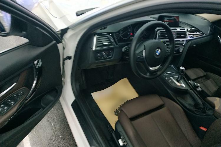 Used BMW 3 Series 2018 320Li Fashion Model
